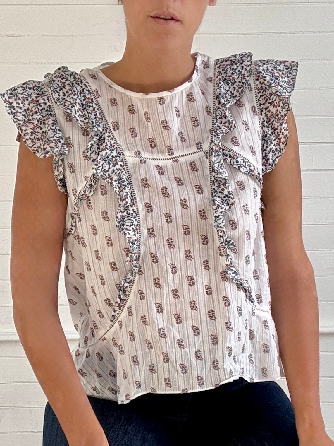 Pre-Loved Veronica Beard White Floral Blouse