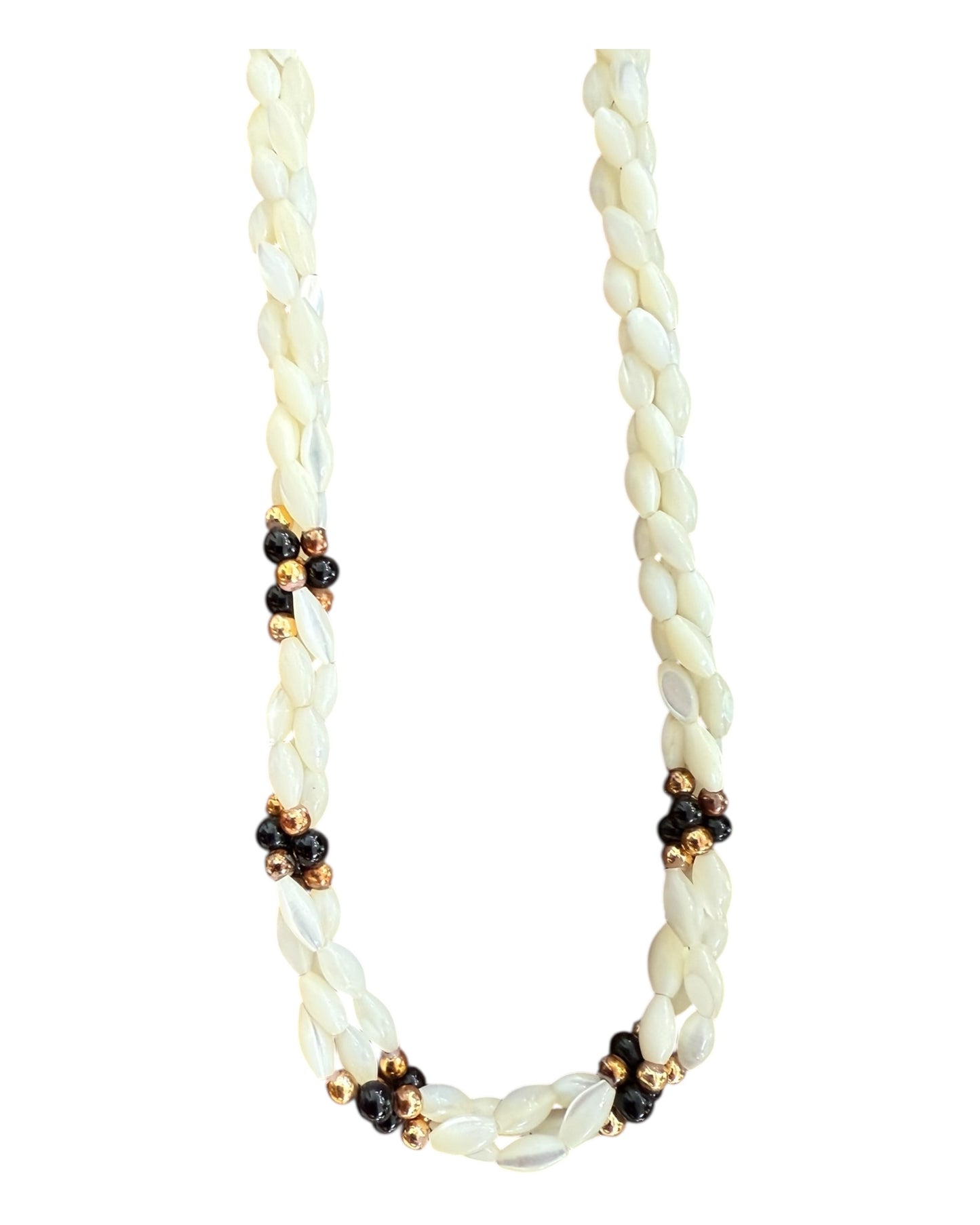 Vintage Pearly Necklace