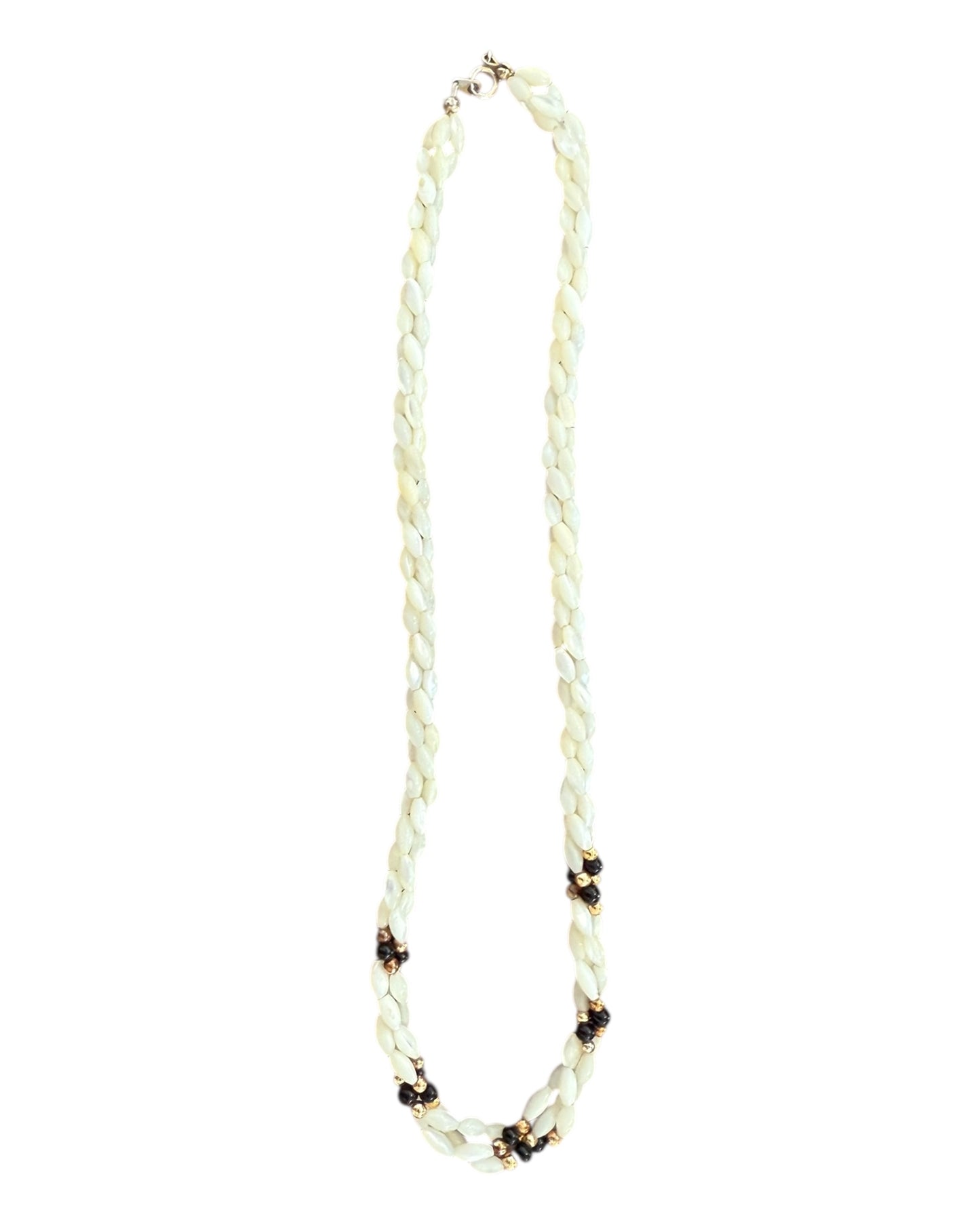 Vintage Pearly Necklace