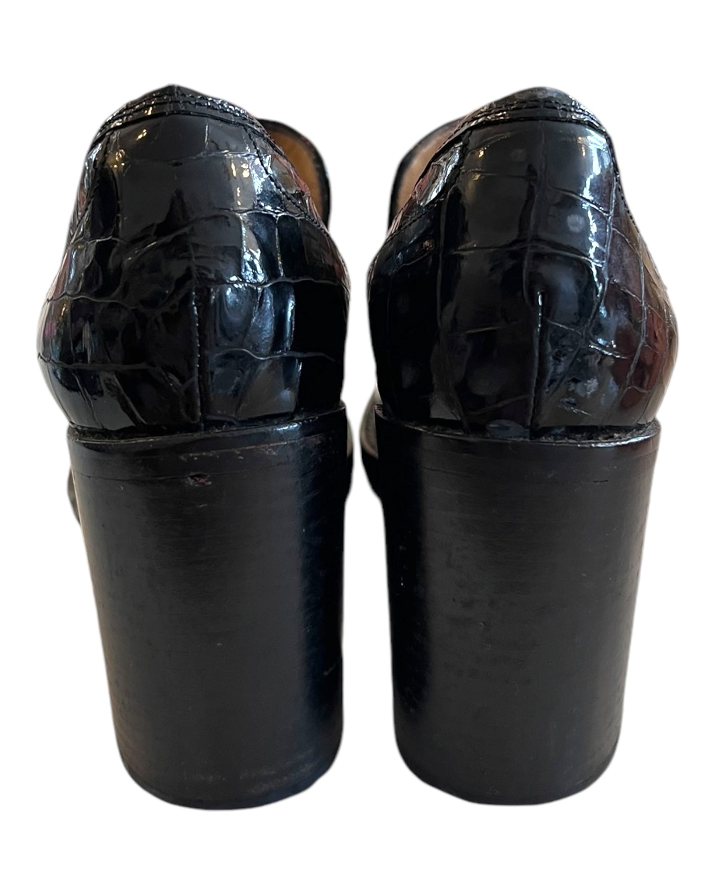 Vintage Freelance Classics Brown Leather French Loafer Heels. Features a chunky heel.