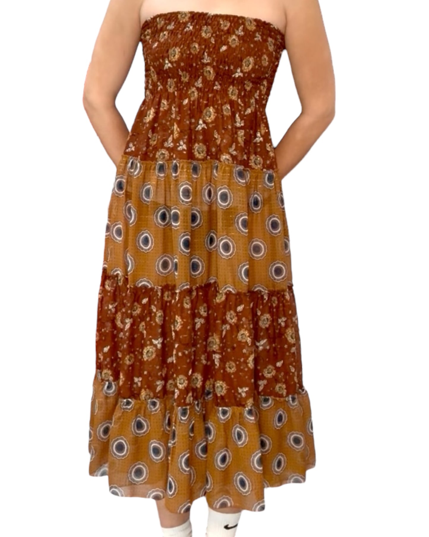 Pre-Loved Brown Scrunchy Dress or Skirt