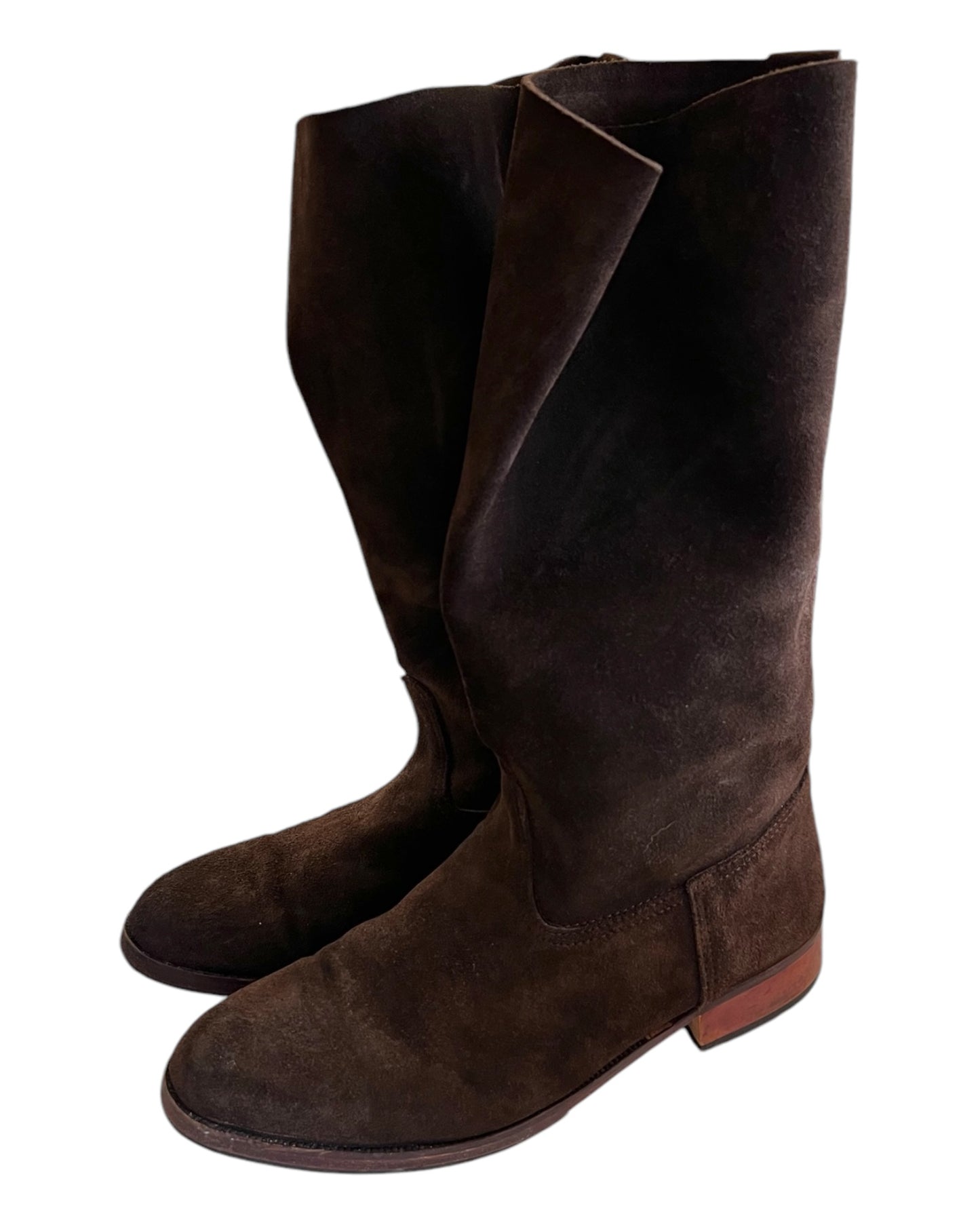 Vintage Chocolate Brown Suede Argentine Riding Boots. Features rounded toe and are mid to high calf height.