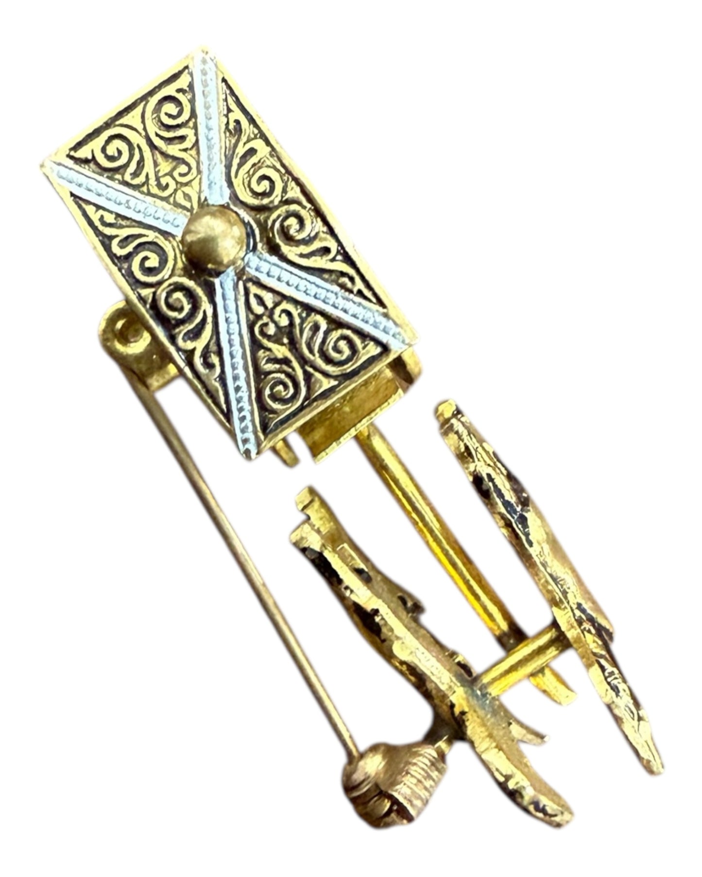 Vintage Horse and Carriage 3D Pin
