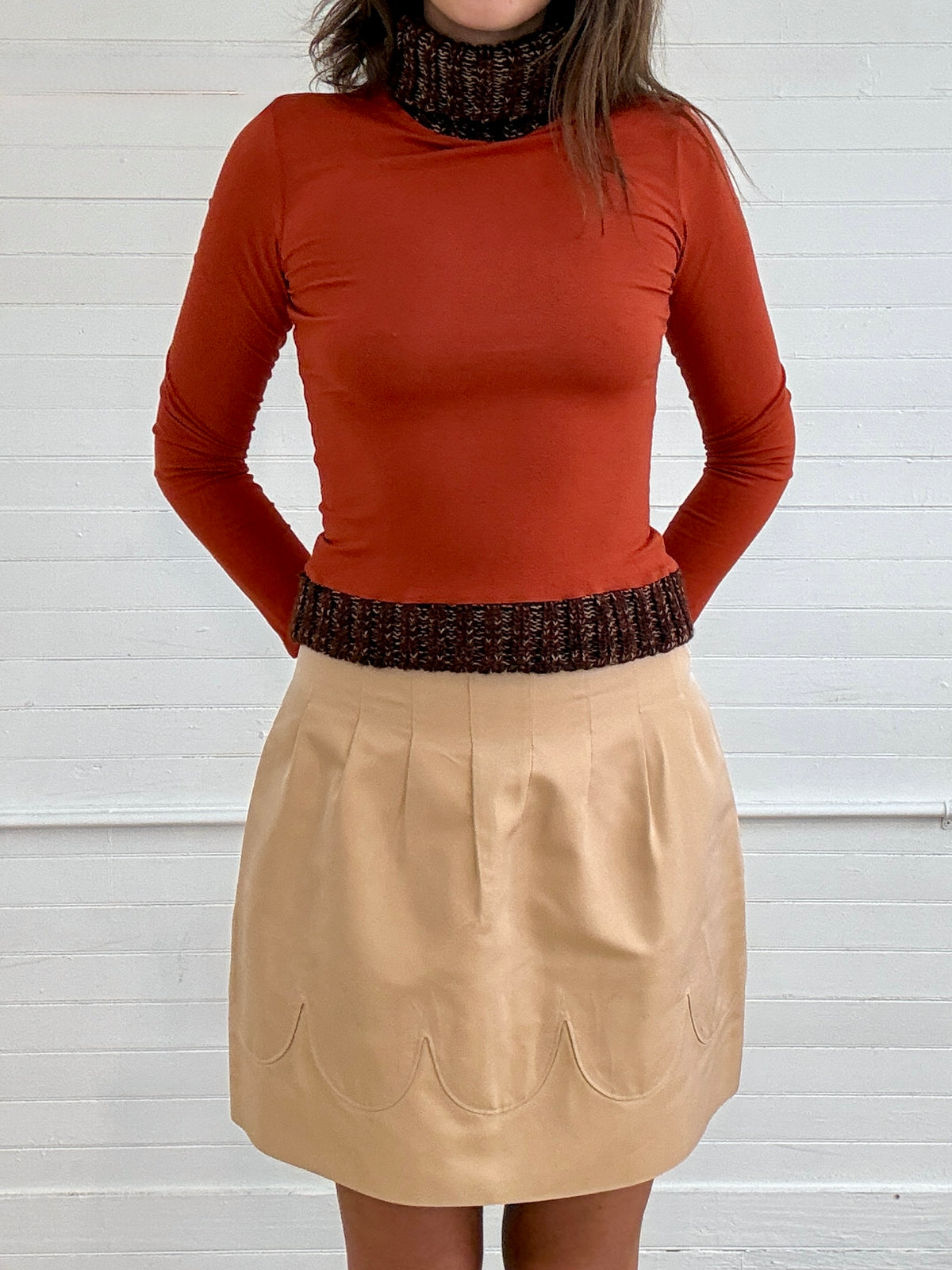 Vintage 2000 Moschino Silk Tan Scalloped Bubble Skirt