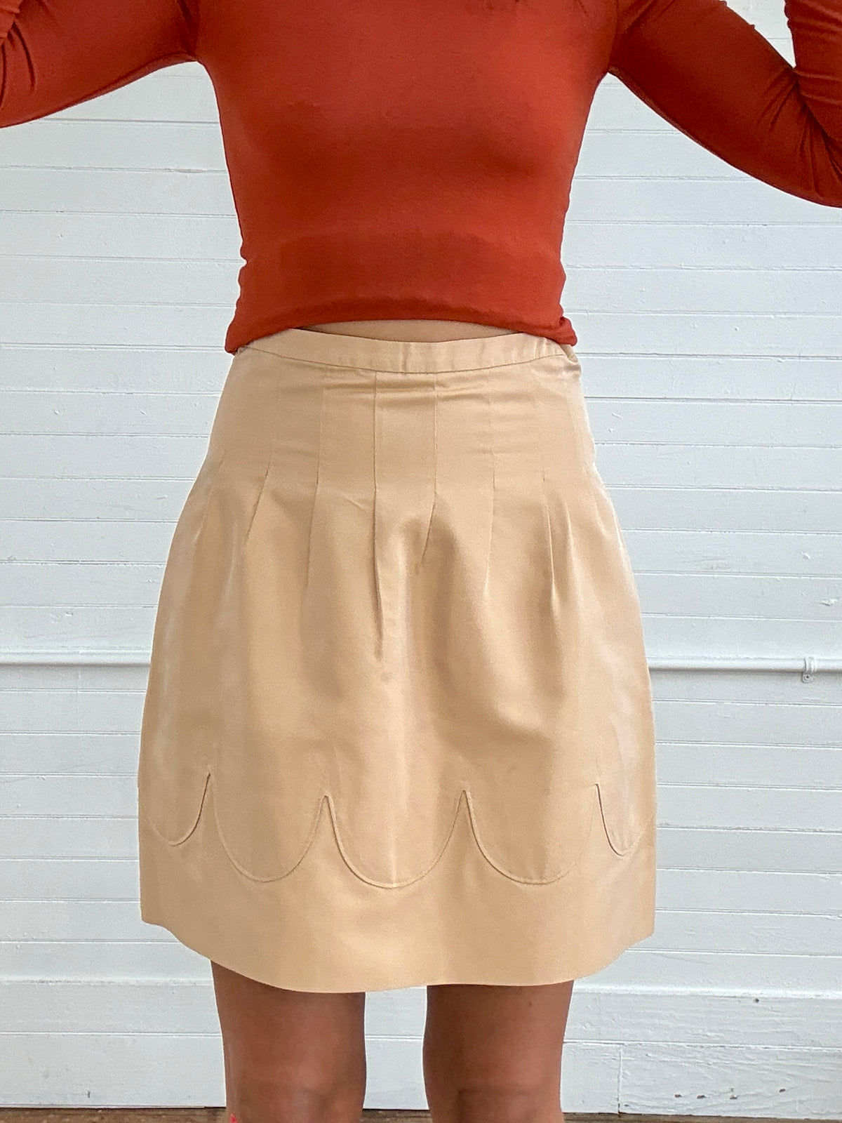 Vintage 2000 Moschino Silk Tan Scalloped Bubble Skirt