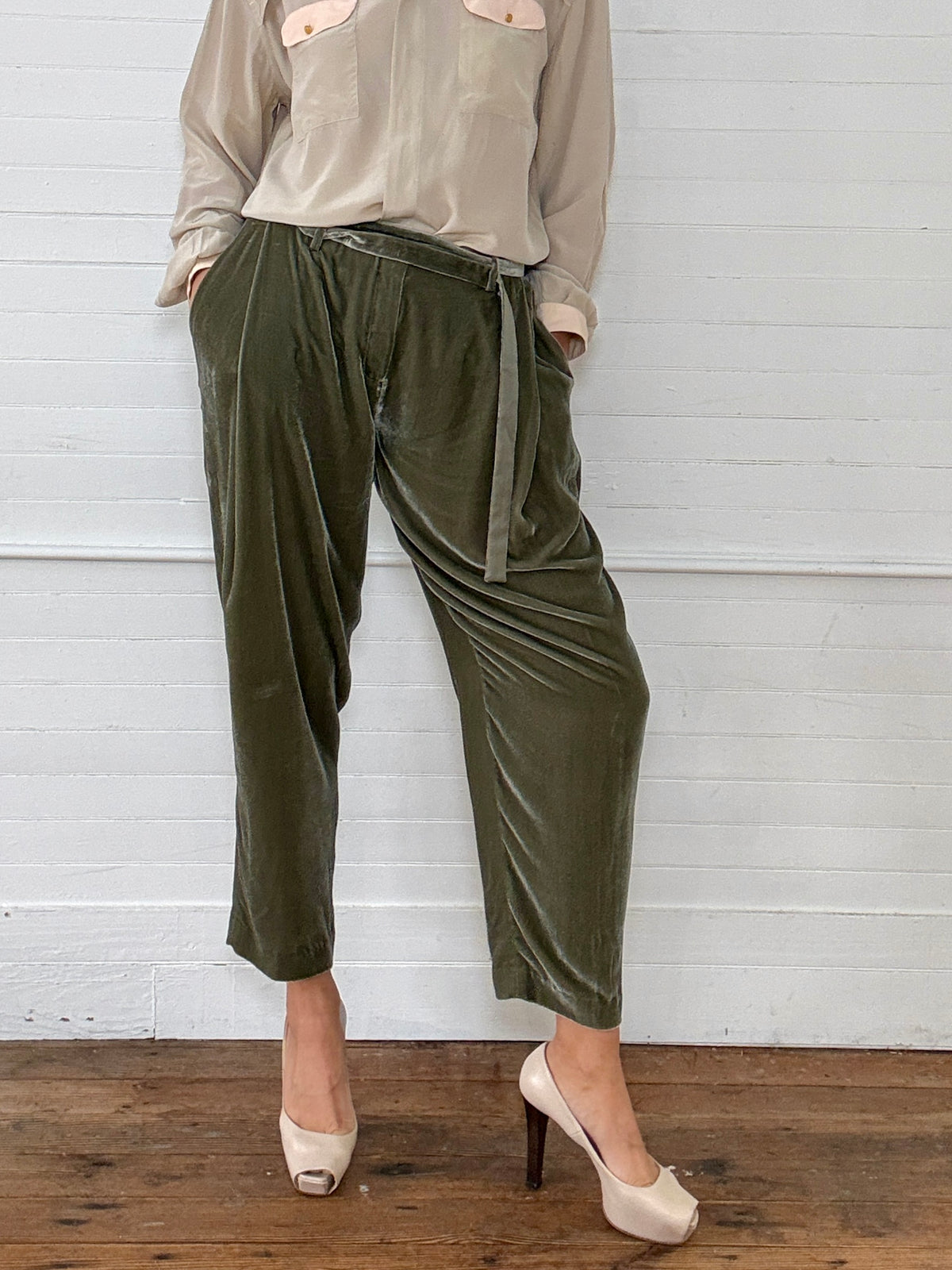 Pre-Loved Lafayette 148 Green Velvet Pants