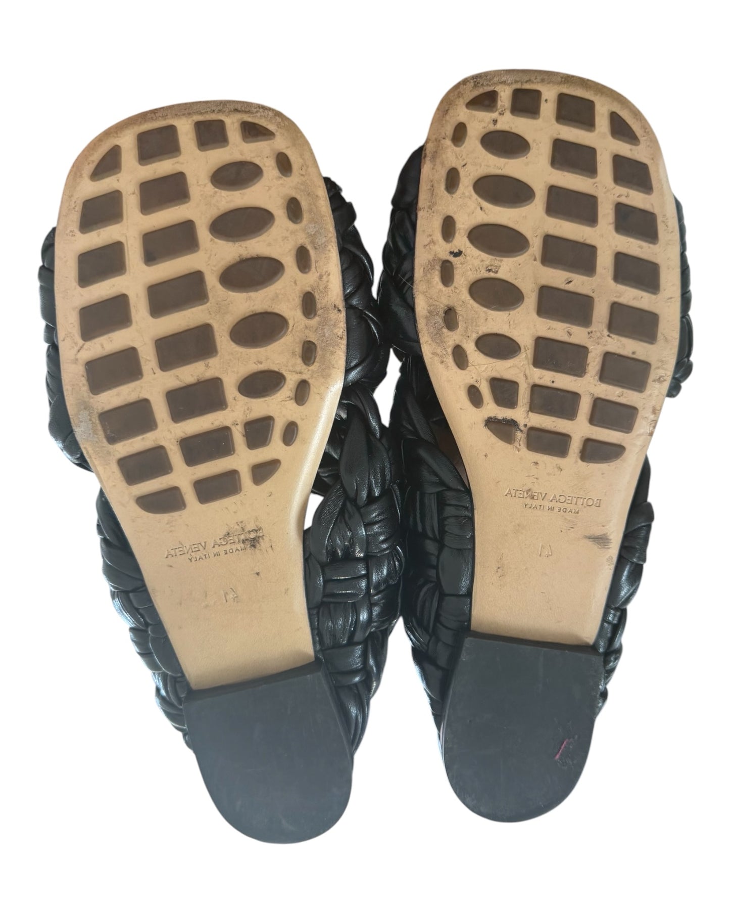 Pre-Loved Bottega Veneta Black Leather Sandals