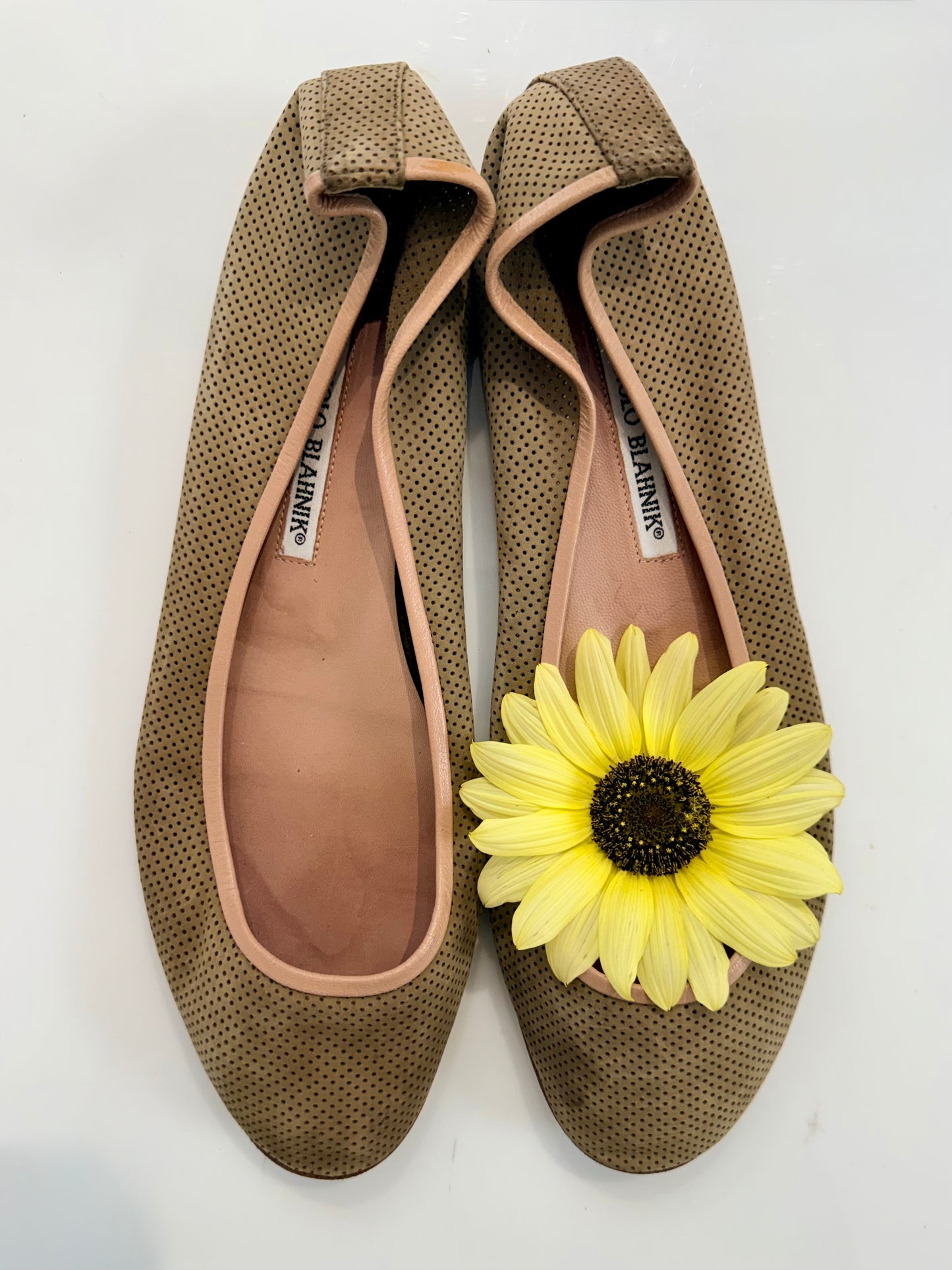 Vintage Manolo Blahnik Green Leather Ballet Flats