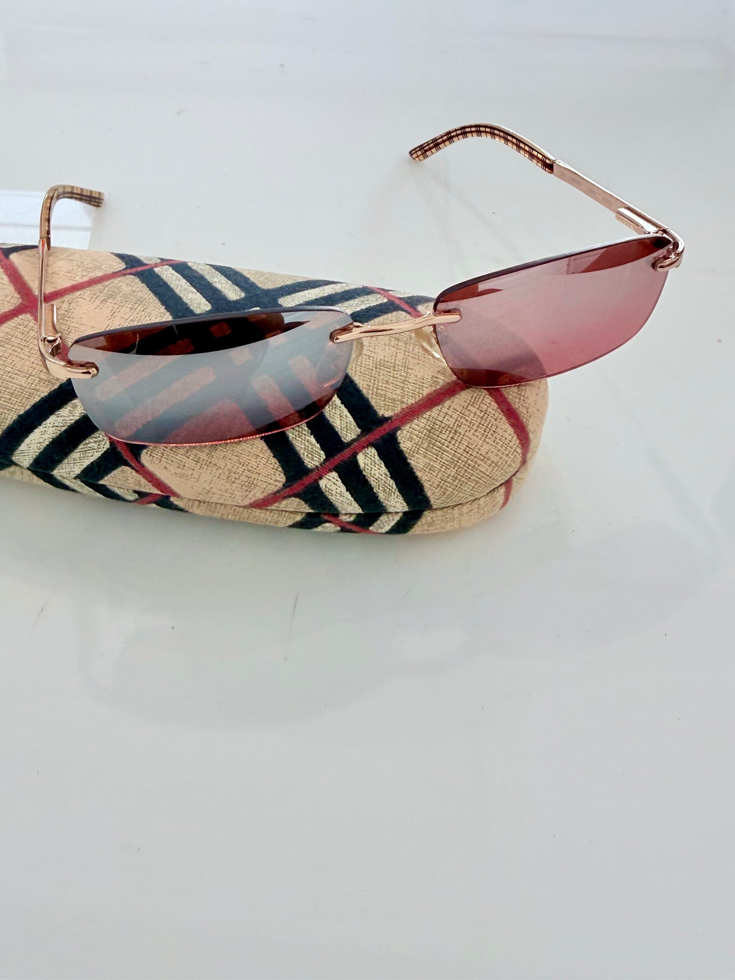 Pre-Loved Burberry Sunglasses