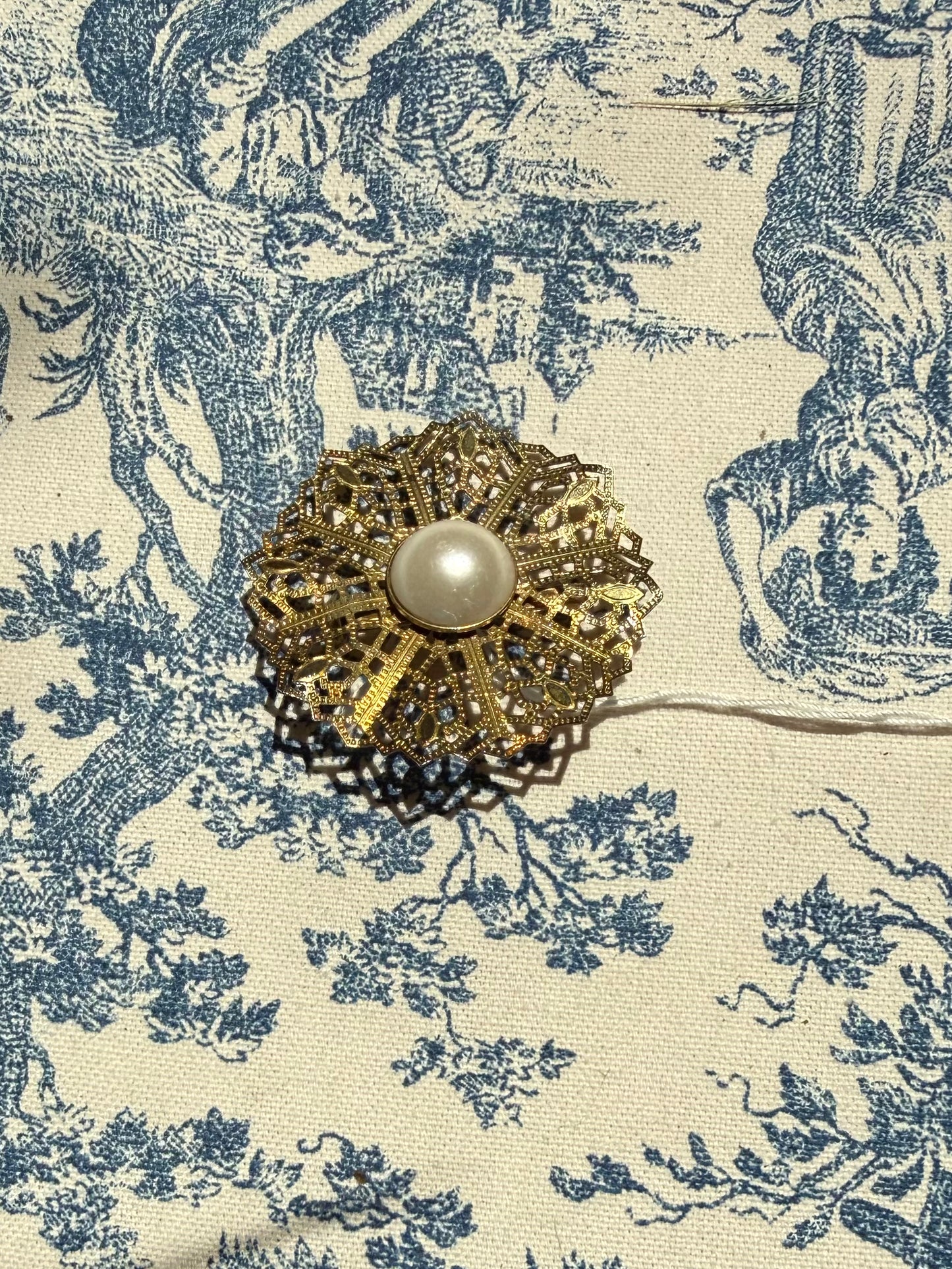 Vintage Faux Pearl and Gold Brooch