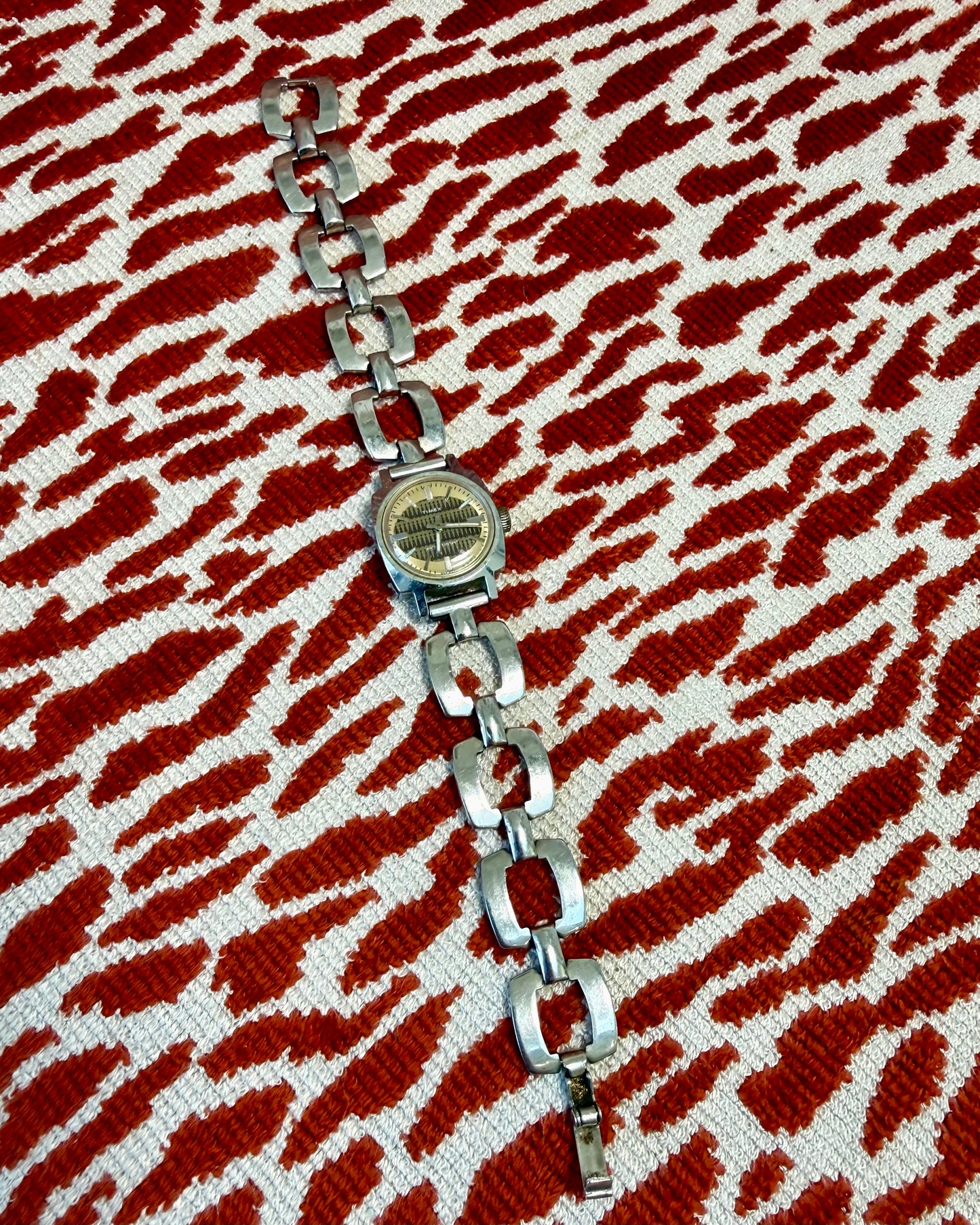 Vintage Timex Silver Chain Watch