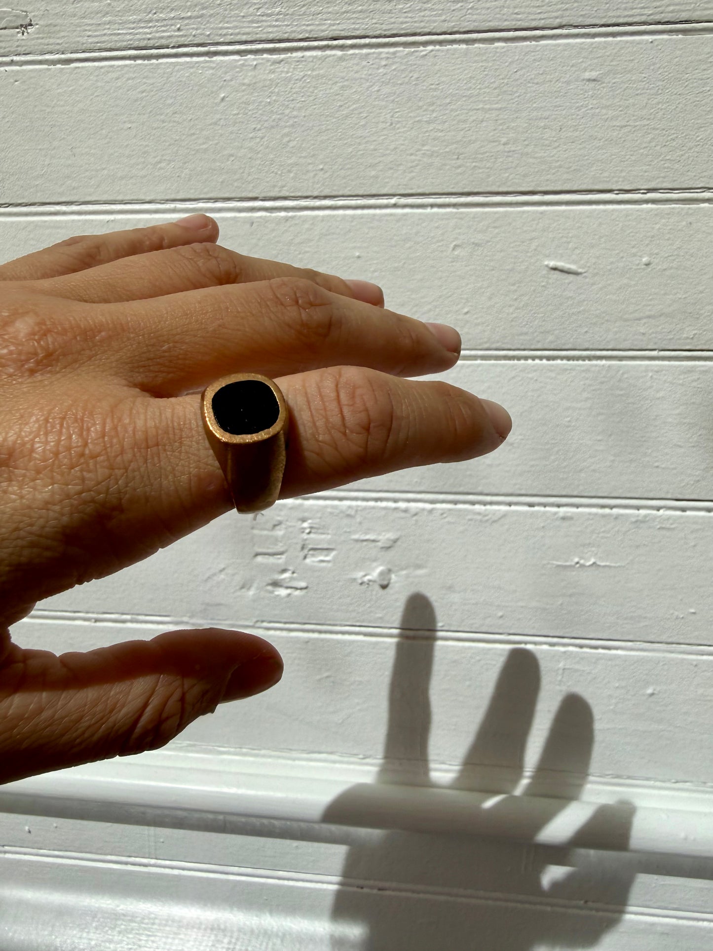 Vintage Black and Gold Ring