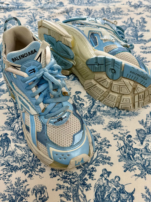 Pre-Loved Balenciaga Runner Sneakers