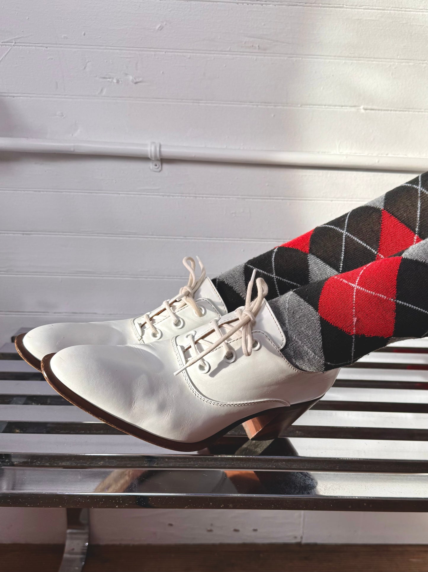 Pre-Loved Céline White Oxford Heels