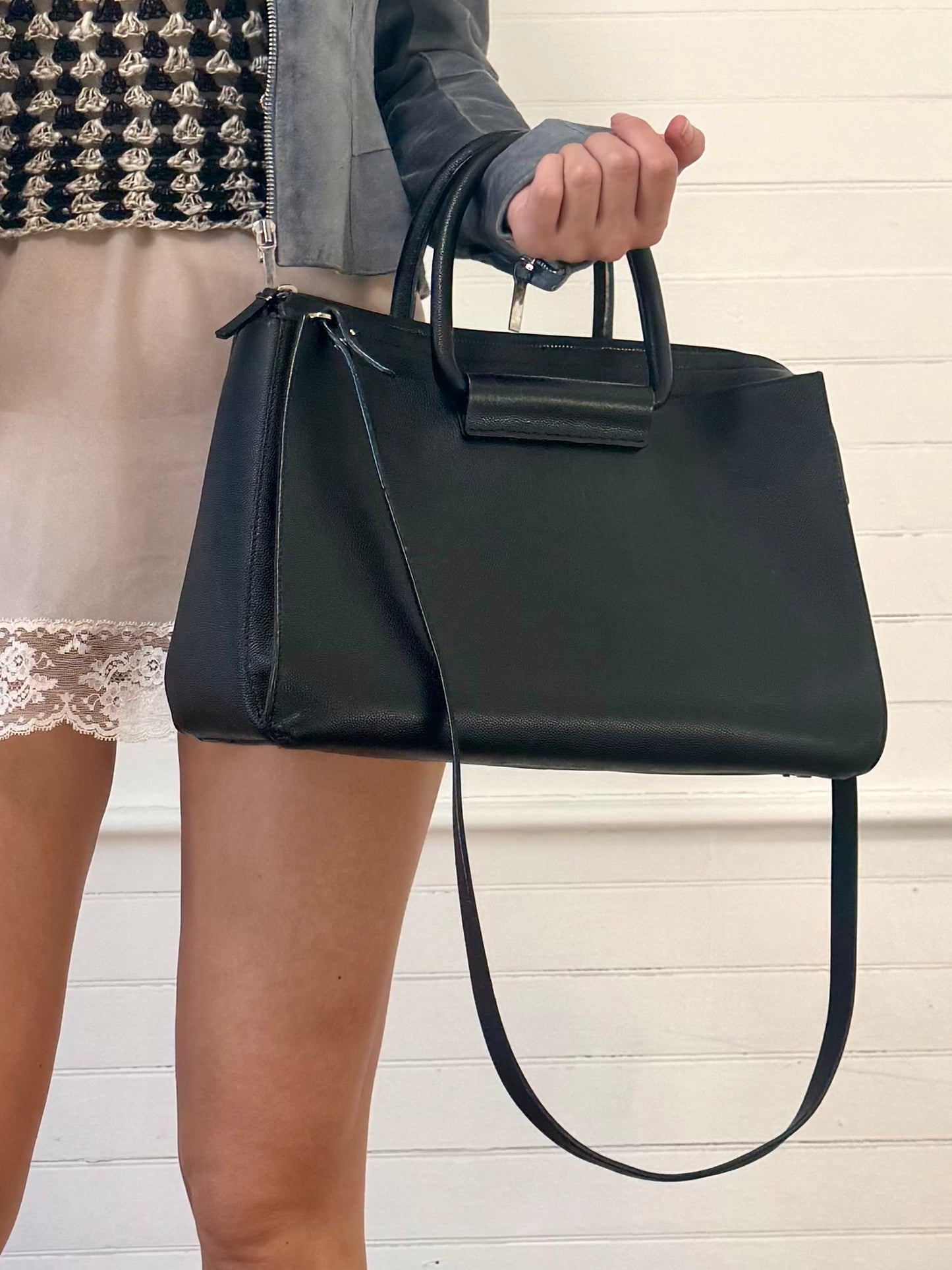 Pre-Loved The Row Black Leather Classic 5 Tote Bag with Removable Strap