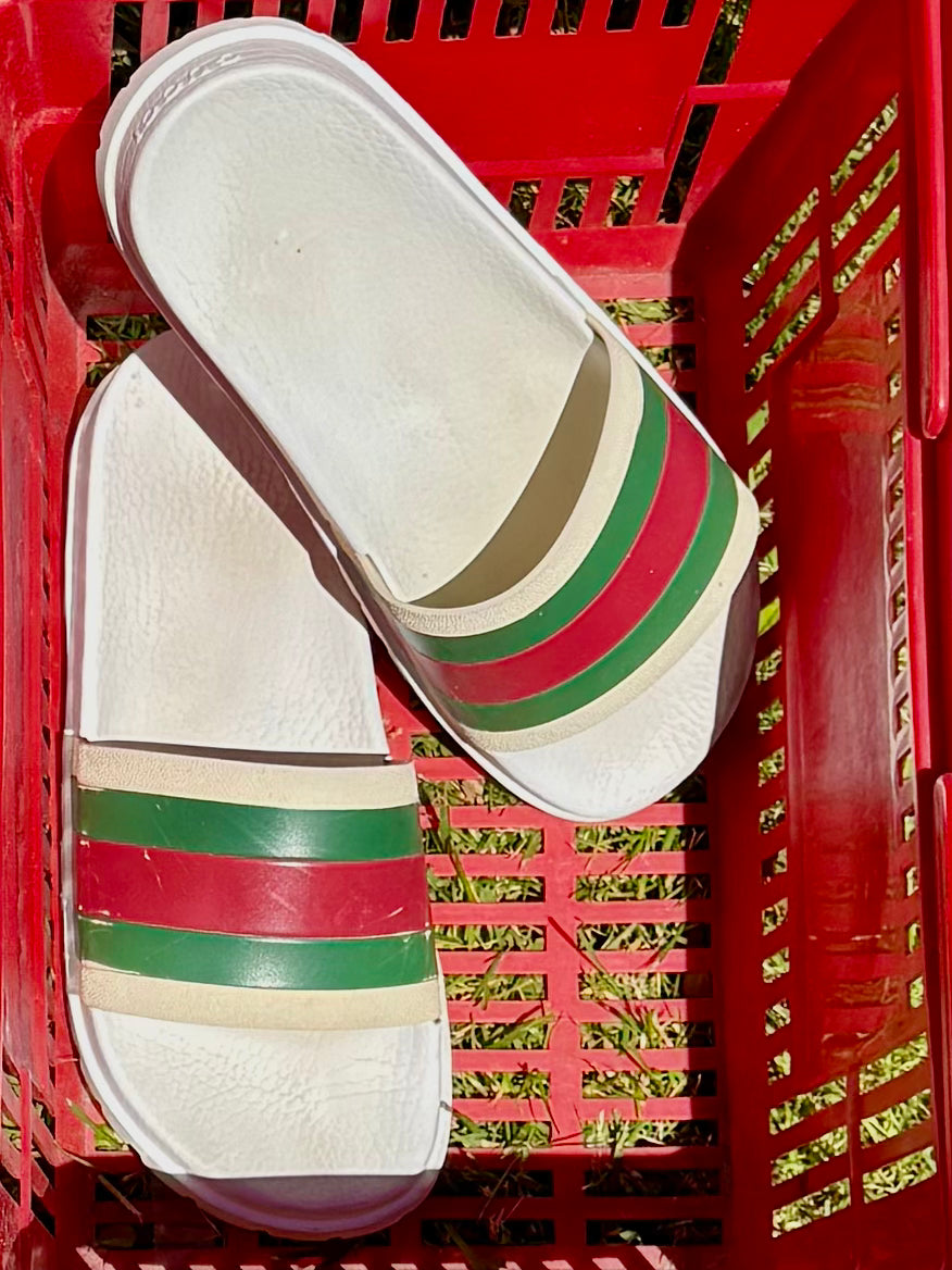 Pre-Loved Gucci Slides
