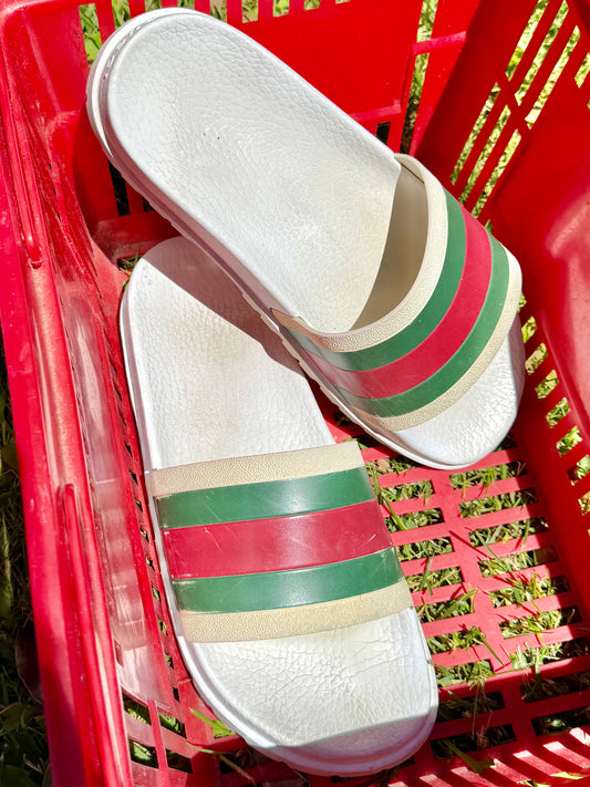 Pre-Loved Gucci Slides