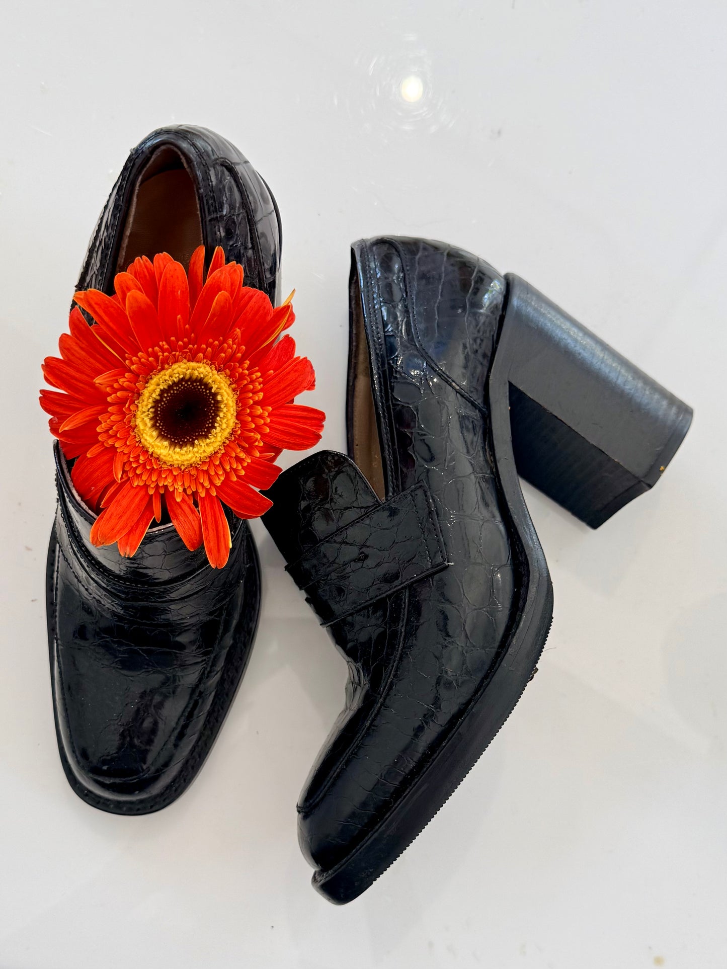 Vintage Freelance Classics Brown Leather French Loafer Heels