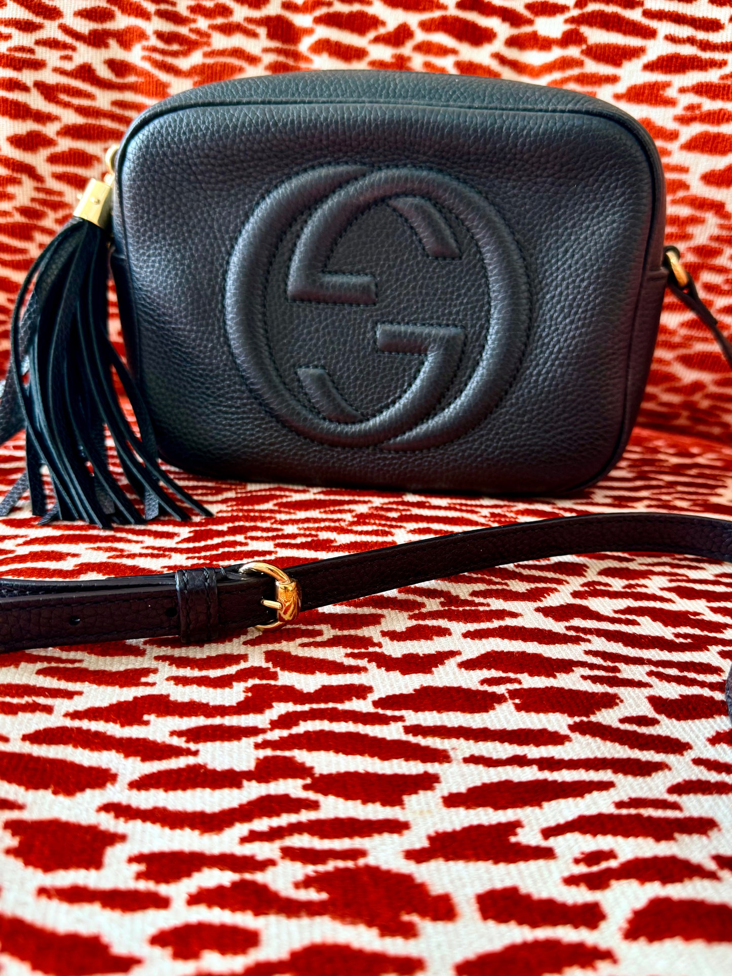 Pre-Loved Gucci Soho Disco Camera Bag in Black Leather