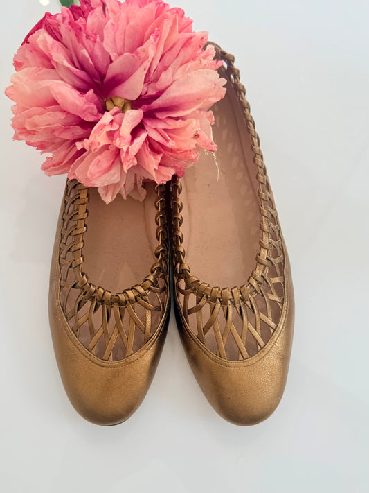 Pre-Loved Giorgio Armani Gold Ballet Flats