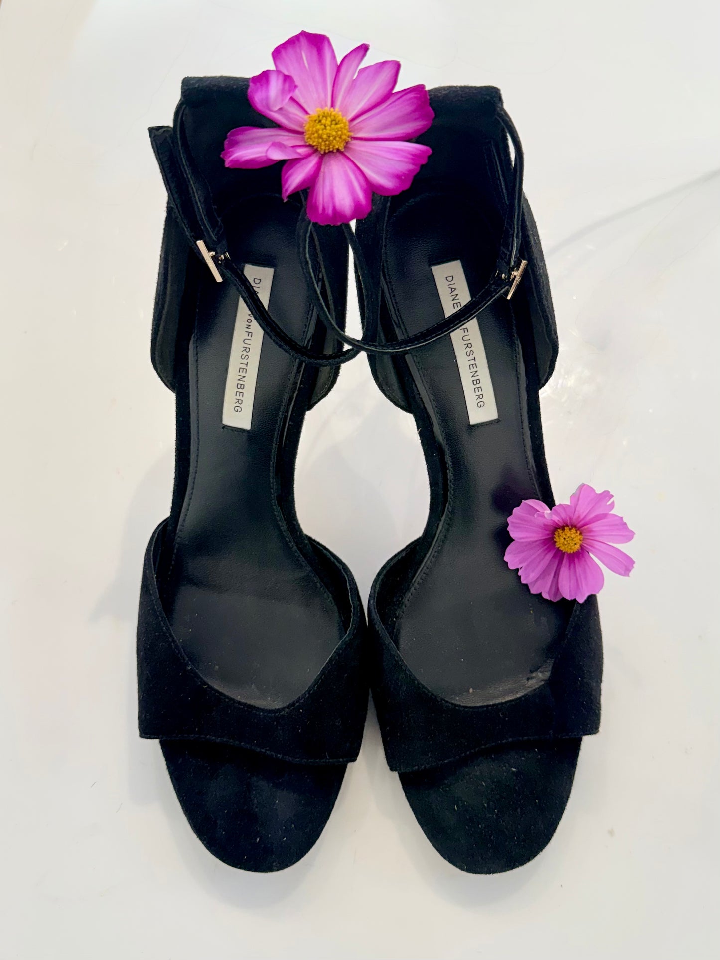 Vintage Diane Von Furstenberg Black Suede Heels