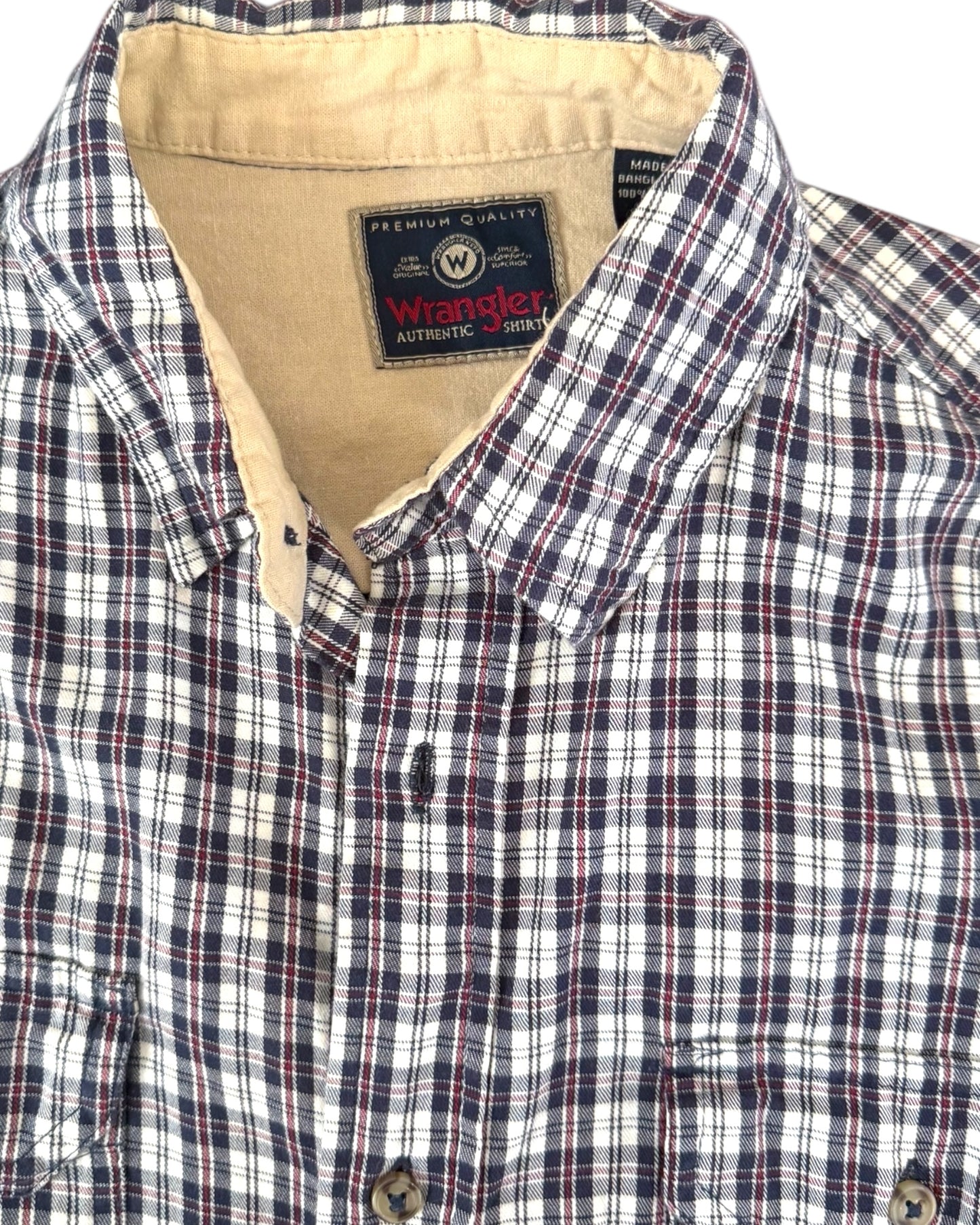 Pre-Loved Wrangler Blue and Red Plaid Button-Up Top