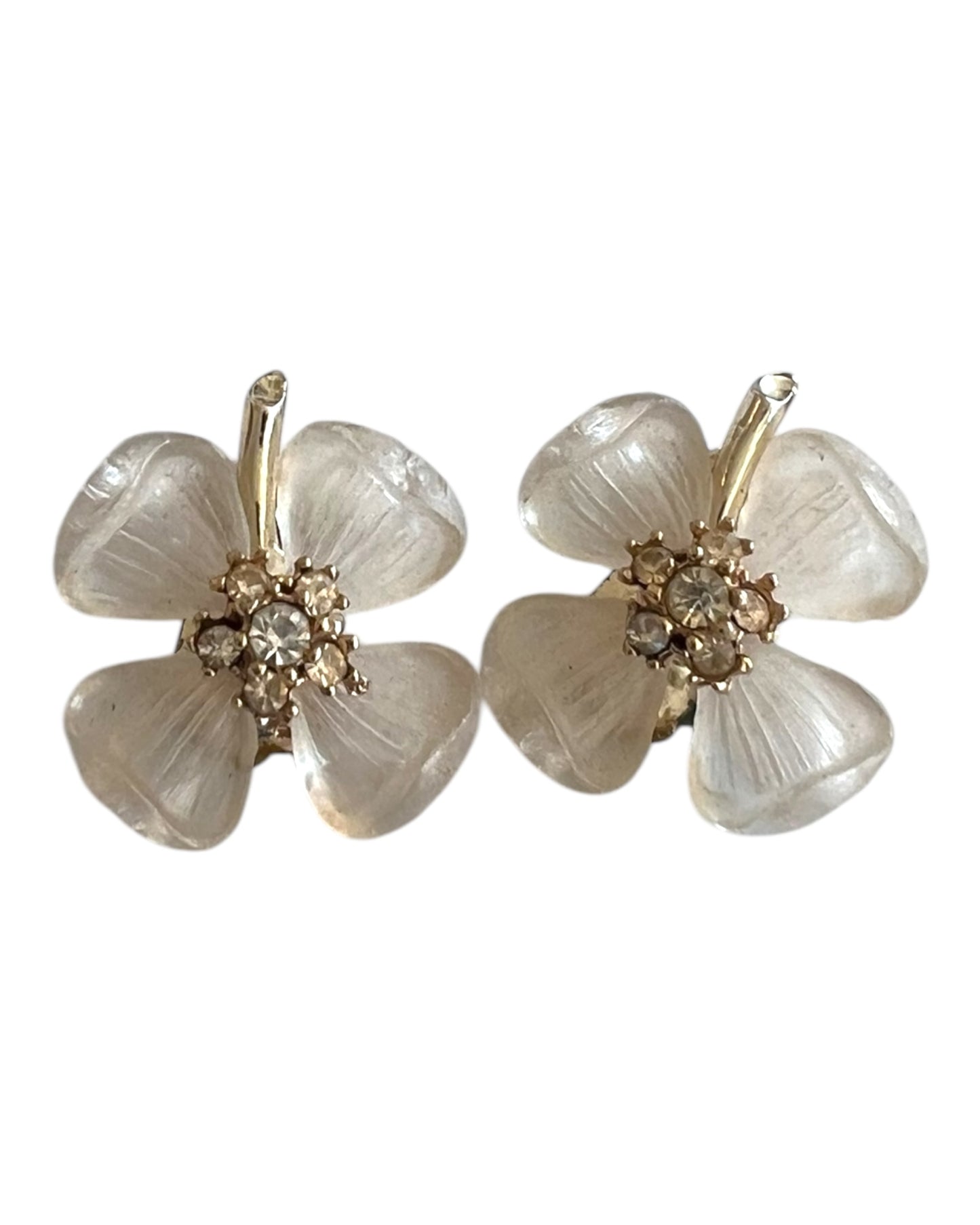 Vintage White and Gold Flower Clip-On Earrings