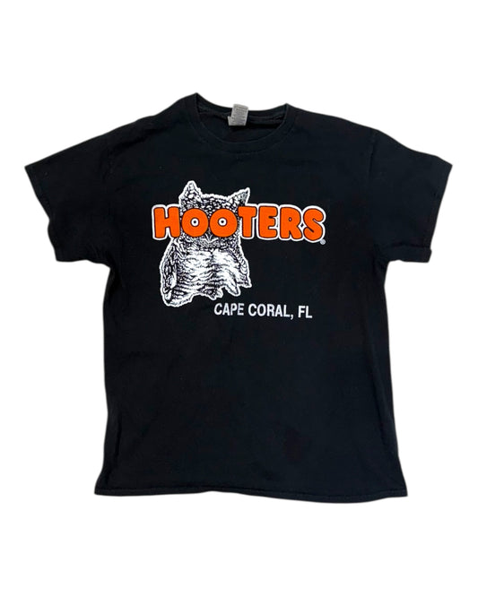 Vintage Hooters Tee